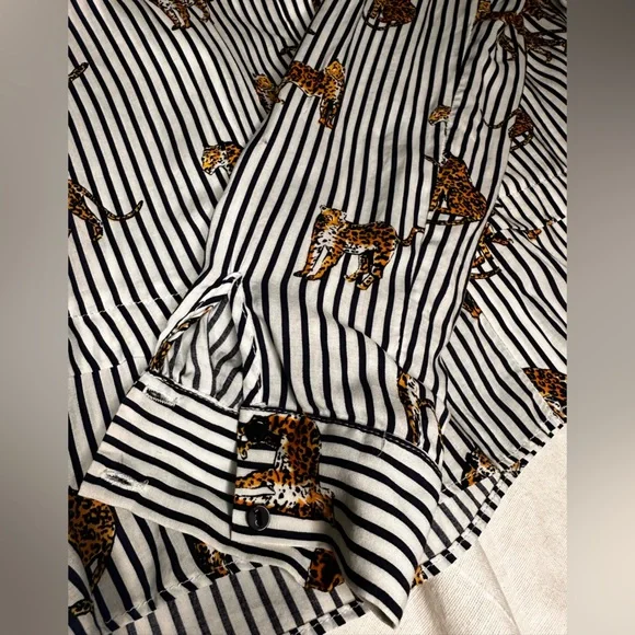 Zara Trafaluc collection Leopard Striped Button-down Long  Sleeve size M - Picture 5 of 8